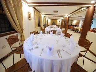 La Roca Veranda Suites & Restaurant 黎牙实比 外观 照片