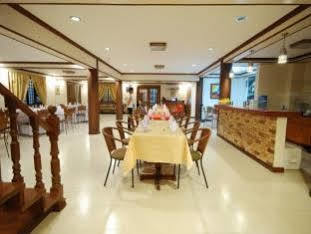 La Roca Veranda Suites & Restaurant 黎牙实比 外观 照片